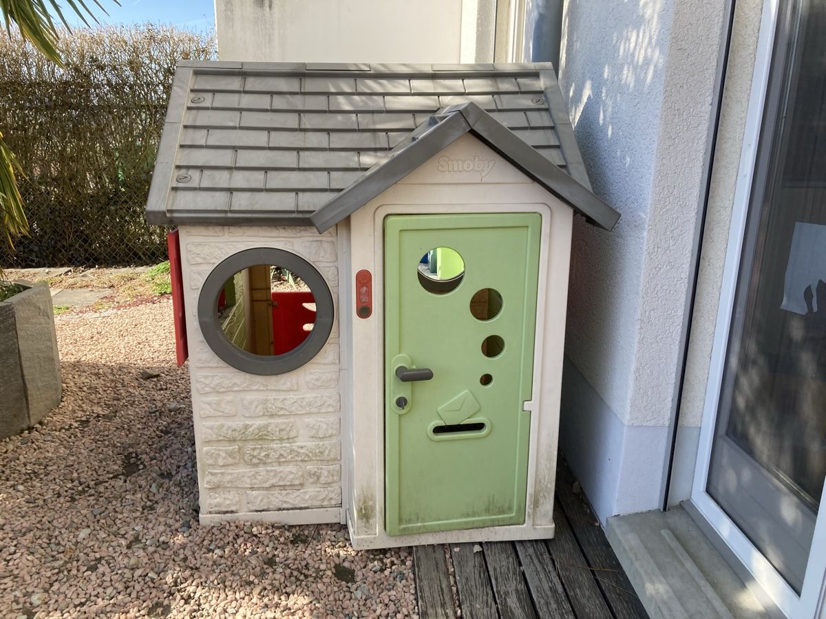 Smoby Spielhäuser: Spielhaus Smoby Spielhäuschen Kinder – Gebraucht aus Egolzwil von JSCEAL 1