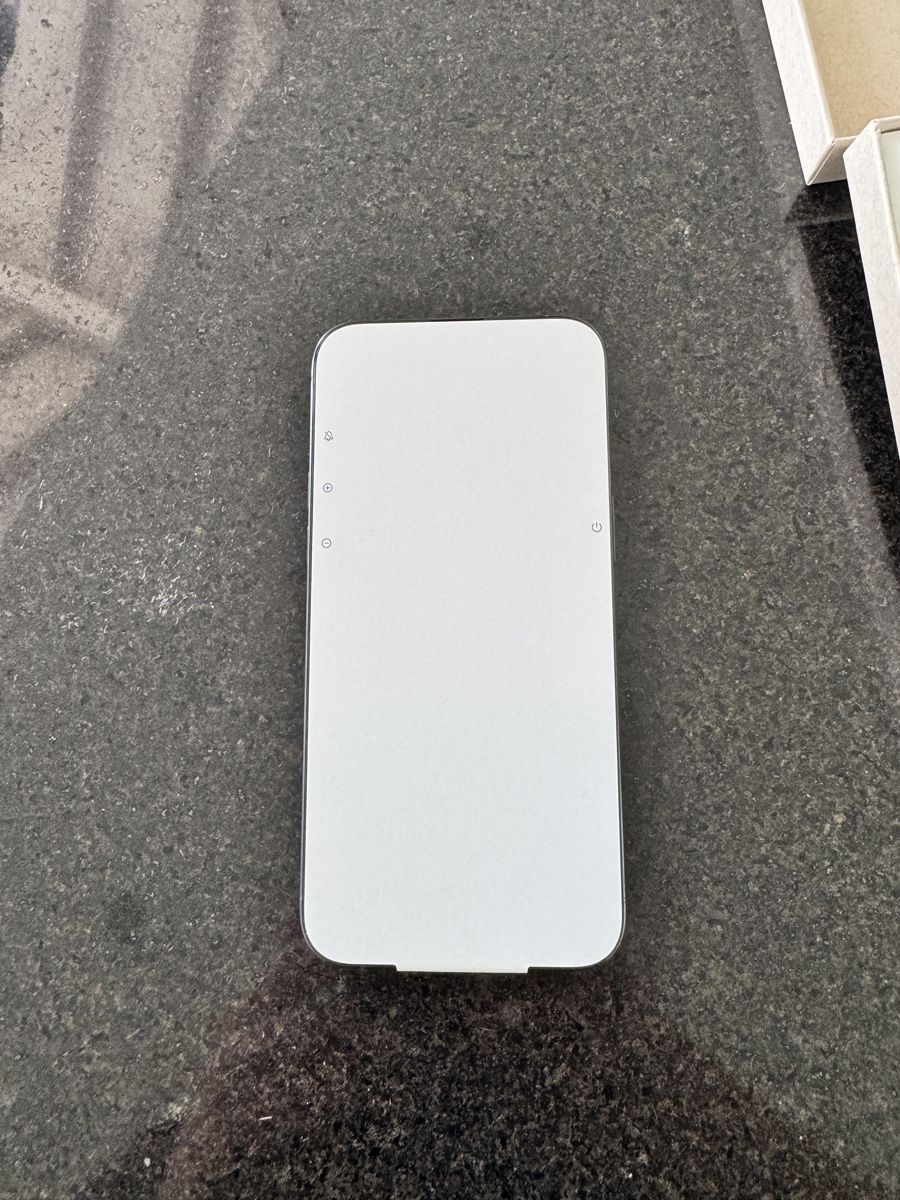 Apple Telefoni cellulari / Smartphones: Generalüberholtes IPhone 15pro max 256gb – Nuovo (secondo la descrizione) da Grosshöchstetten venduto da mnu53 1