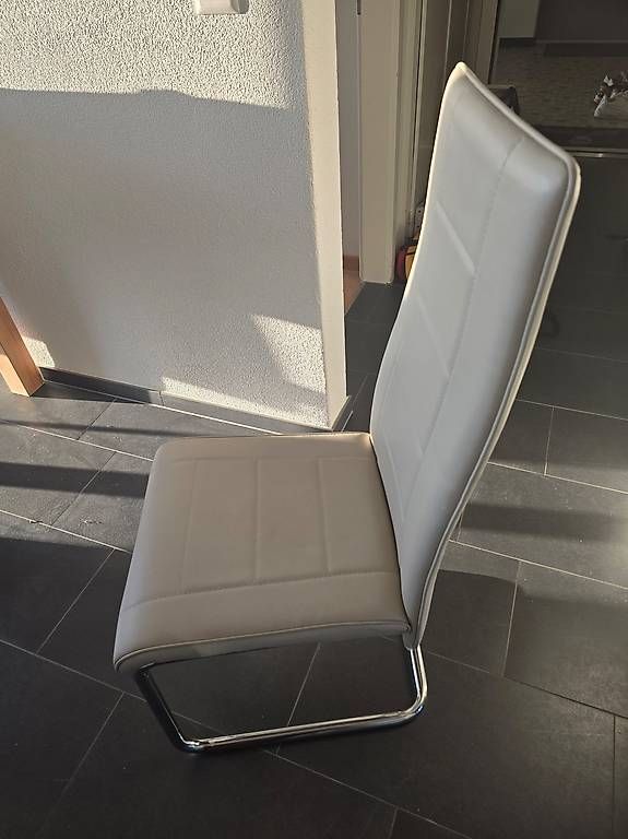 Stühle: Stuhl Esszimmer – Gebraucht aus Hinwil von Sinclar1 1