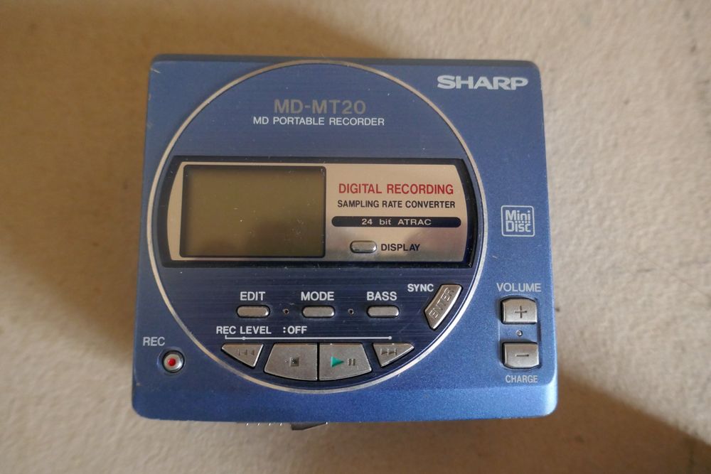 Mini Disc Sharp À VENDRE! - FR