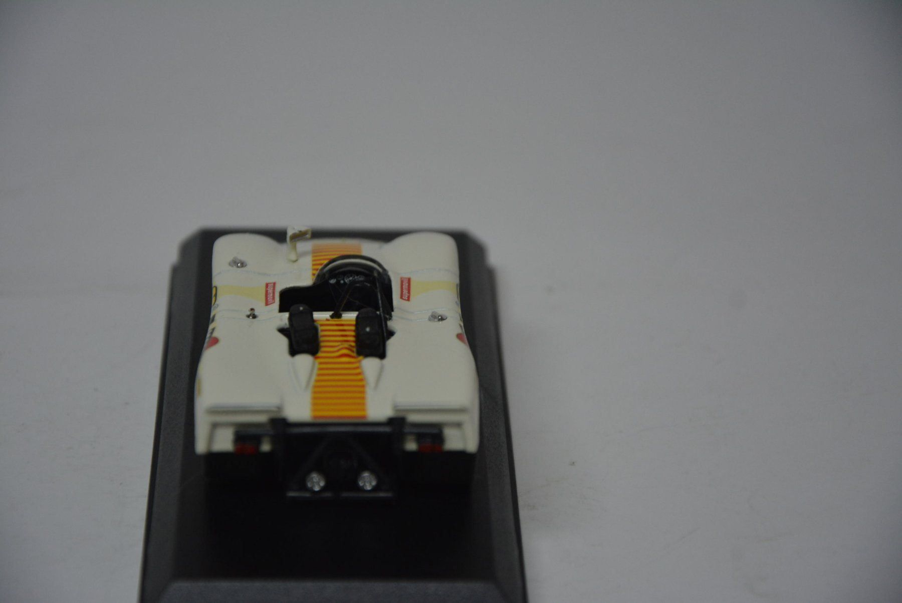 Porsche Modellautos: Porsche 908/2 Flunder 1970 #32 , 1:43 – Neu und originalverpackt aus Goldach von Feivel9 7