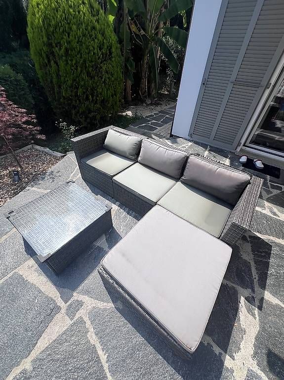 Sedie a sdraio: Rattan Lounge inkl. Salontisch – Usato da Oberägeri venduto da Tessa0611 1