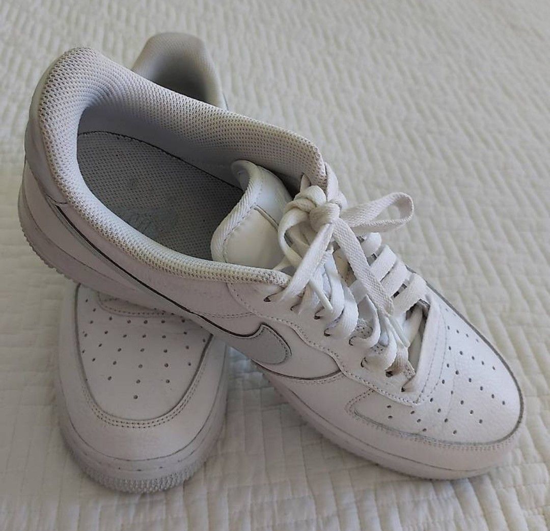 Nike Herrenschuhe: Nike Sneakers  – Neu (gemäss Beschreibung) aus Zürich von Babadermf