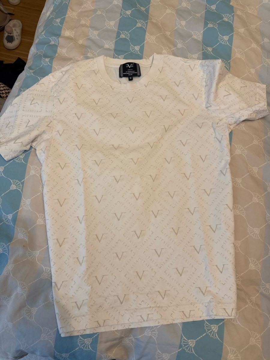 Versace T-shirt: Versace  – Usato da Menzingen venduto da Dali2504 1