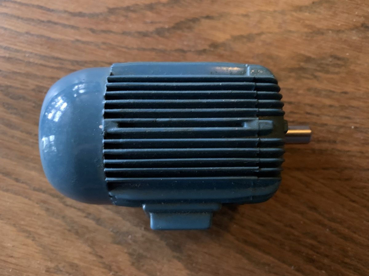 Kit di modellismo & Modellini statici: Modell, WEG-E-Motor, Briefbeschwerer, neuwertig – Usato da Dussnang venduto da pml253 2