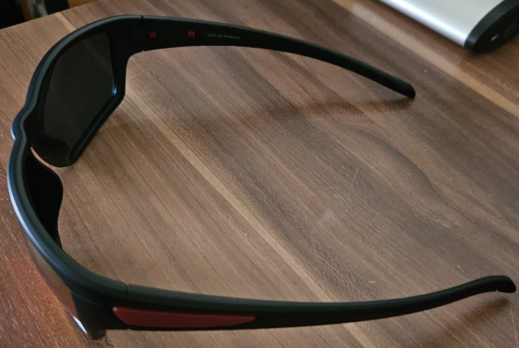 Lunettes & Verres: Sonnenbrille schwarz rot verspiegelt – Neuf (Voir description) à Muttenz par Gepard23 3