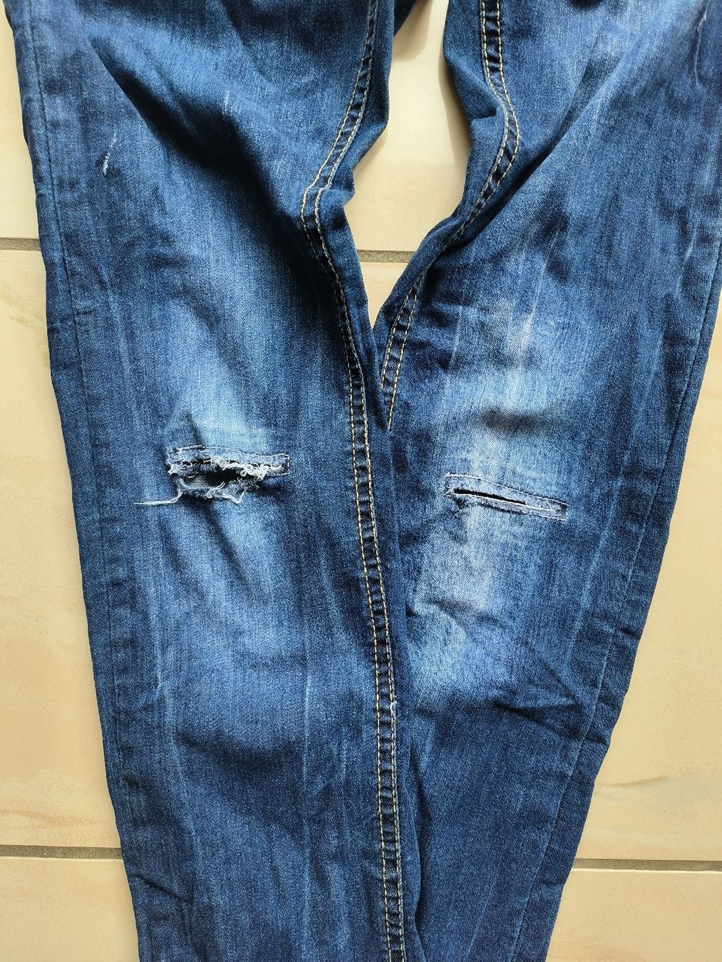 Hosen: Jeans – Gebraucht aus Grône von mmaye 2