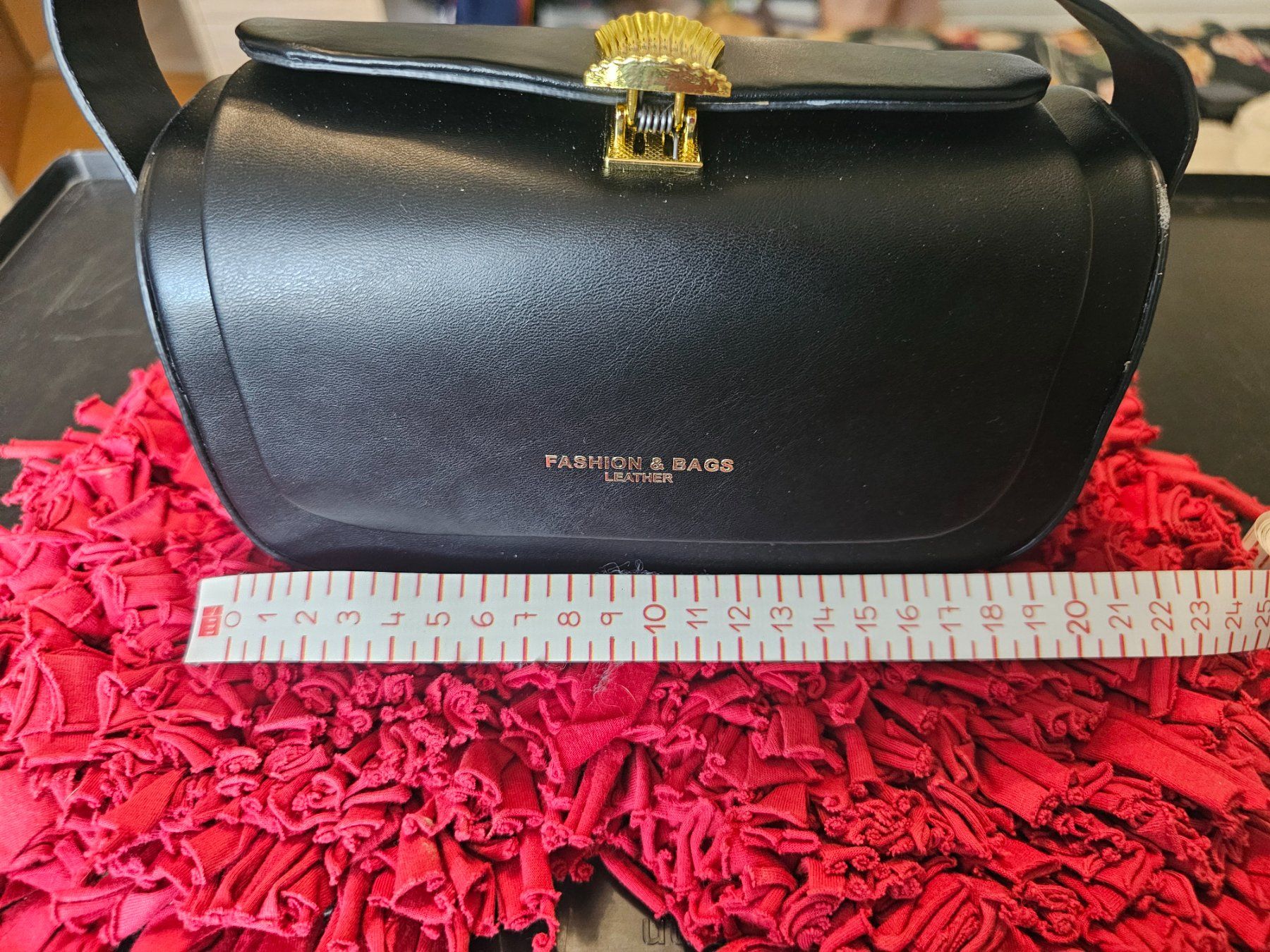 Borse da donna: Sac à main noir très élégant – Nuovo e nell'imballaggio originale da HENNIEZ venduto da mjm_vp6n 5