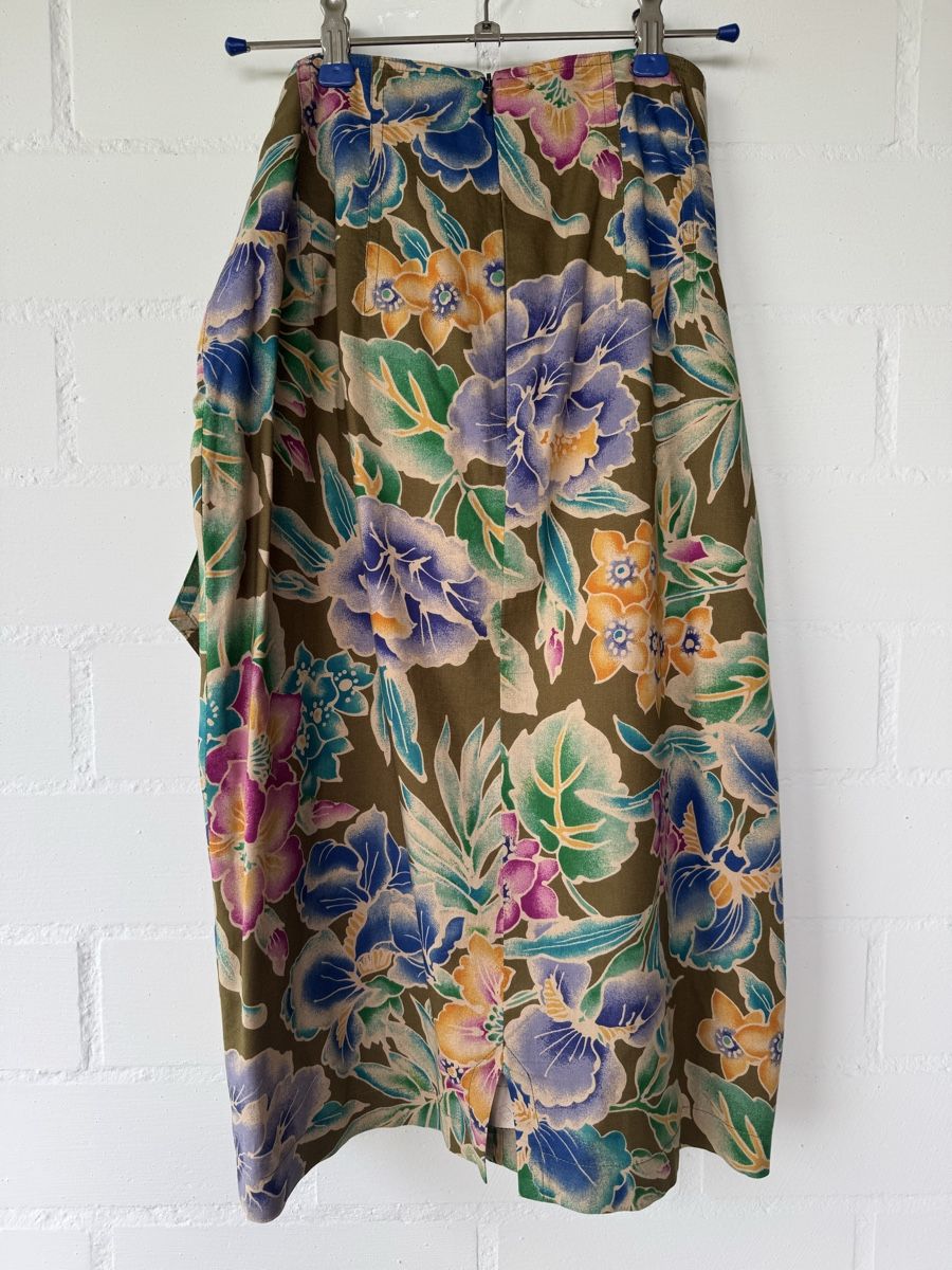 Aigner Gonne: Aigner Rock Blumenprint Tropic Gr. 36 – Nuovo (secondo la descrizione) da Brütten venduto da Rod816 1