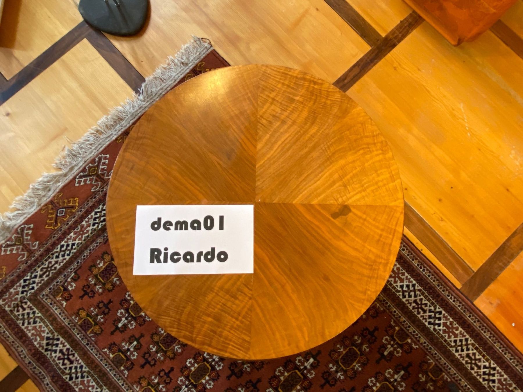 Tables: Magnifique table art déco – D'occasion à Longirod par dema01 1