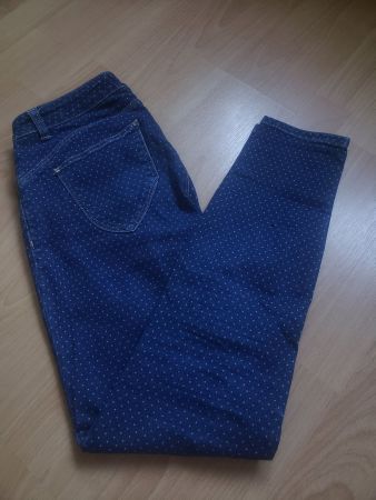 Mötivi Skinny Jeans 42 (grösse S/M) gepunktetUkraine Spende