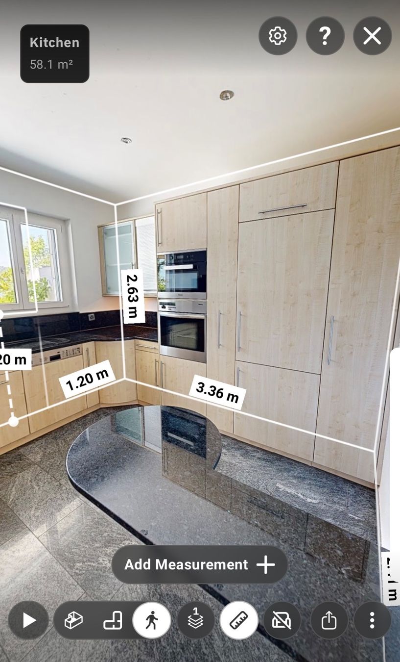 Cuisines complètes: Küche mit Granit & Miele Geräten – D'occasion à Walchwil par off_8gb2 2