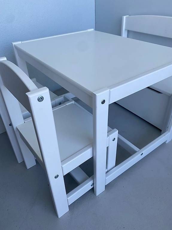 Set di tavolo e panche: Tavolino per bambini Pfister  – Usato da Tenero venduto da pet_w2hl 2