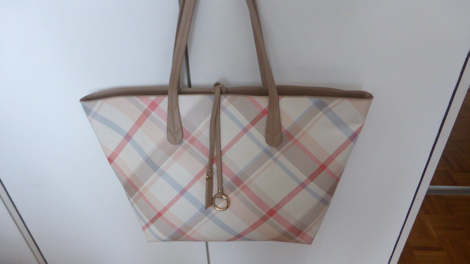 Borse da donna: Sac à carreaux et pochette – Usato da Genève venduto da LucieA01