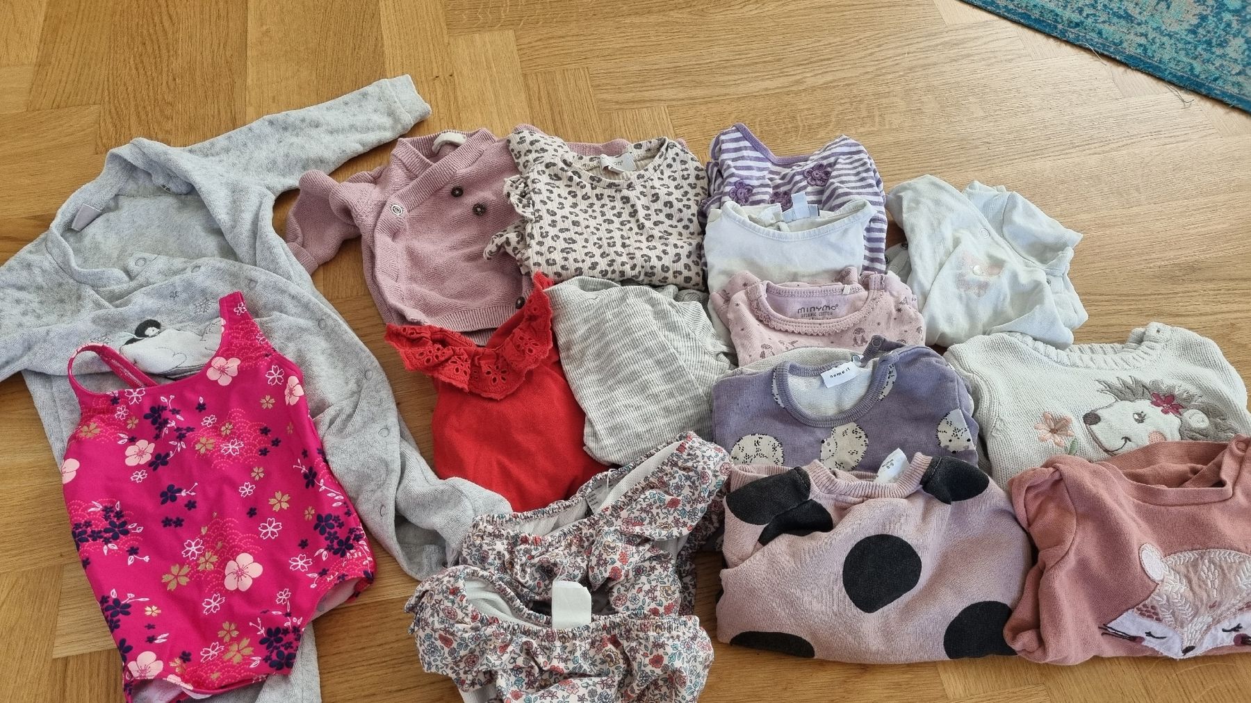 Ensembles coordonnés: Mädchen Kleiderpaket 68/74 – D'occasion à Bern par Fabi2209