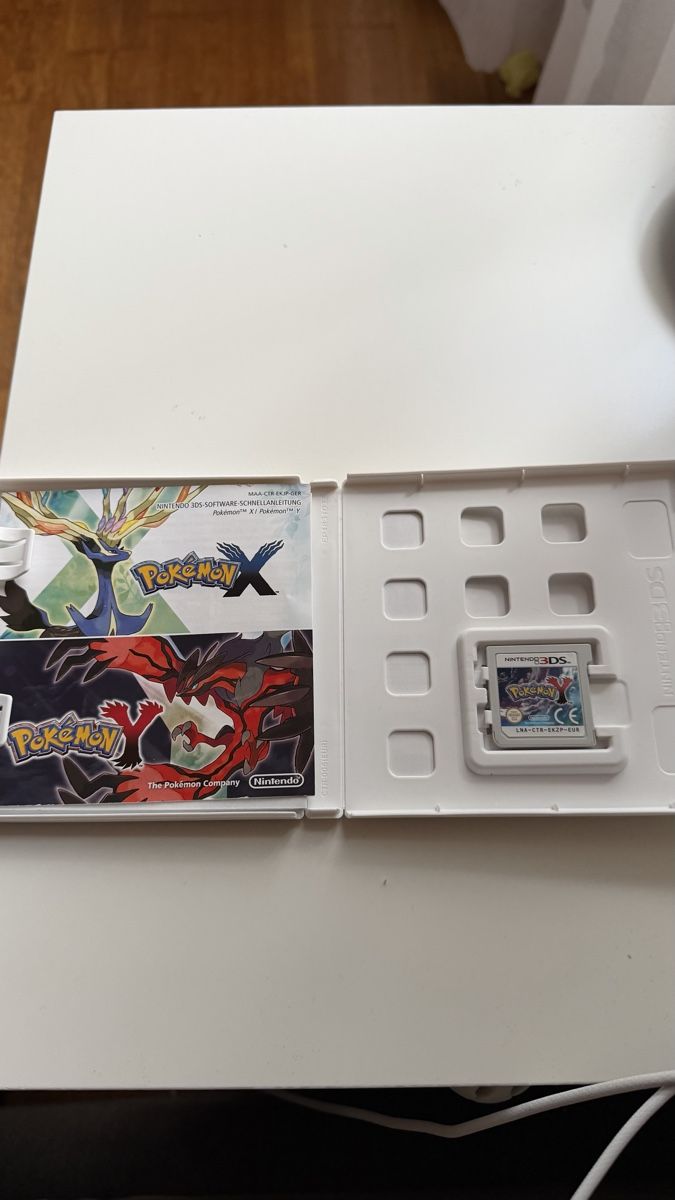 Pokémon Giochi: Pokemon Y – Usato da Effretikon venduto da i0wnex_99 2