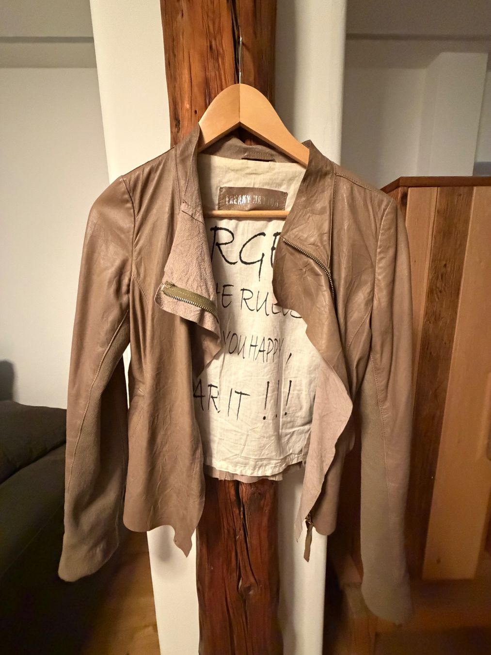 Giacche: Freaky Nation Lederjacke Beige Gr. S – Usato da Baltschieder venduto da Nadetschgi 1