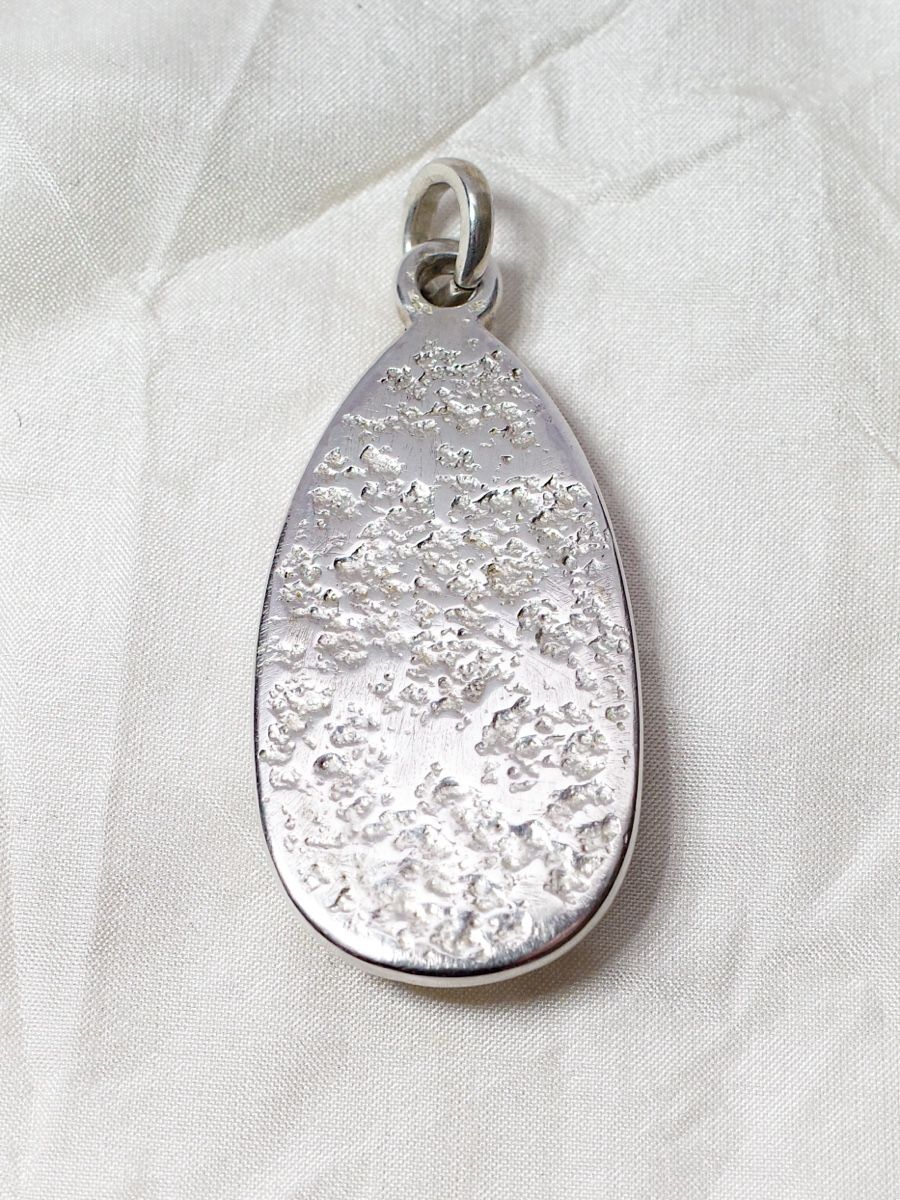 Ciondoli: Silber Sterling Anhänger Kunst Inlay native Schmuck massive – Usato da Rüti (ZH) venduto da vint-age 2