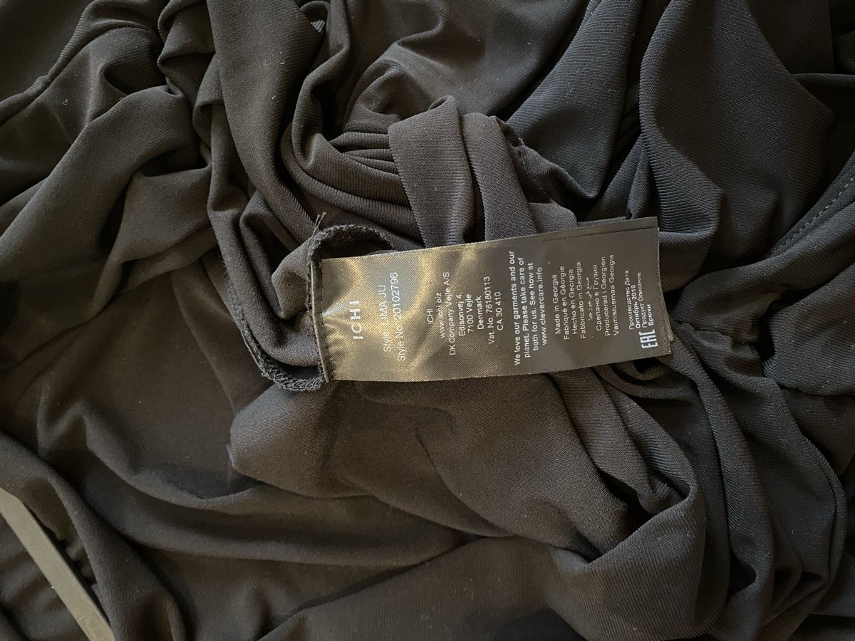 Tute: Schwarzer Jumpsuit Gr. S – Nuovo (secondo la descrizione) da Wetzikon ZH venduto da purple_44 4
