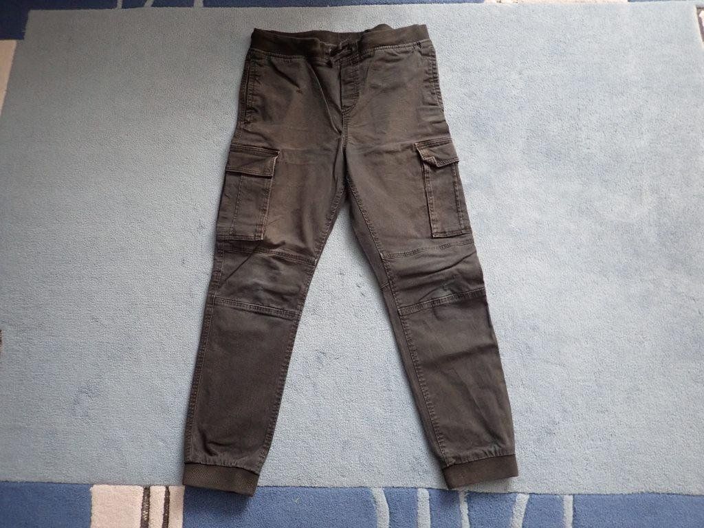 Hosen: Cargohose schwarz Grösse 164 – Gebraucht aus Galgenen von Marc98
