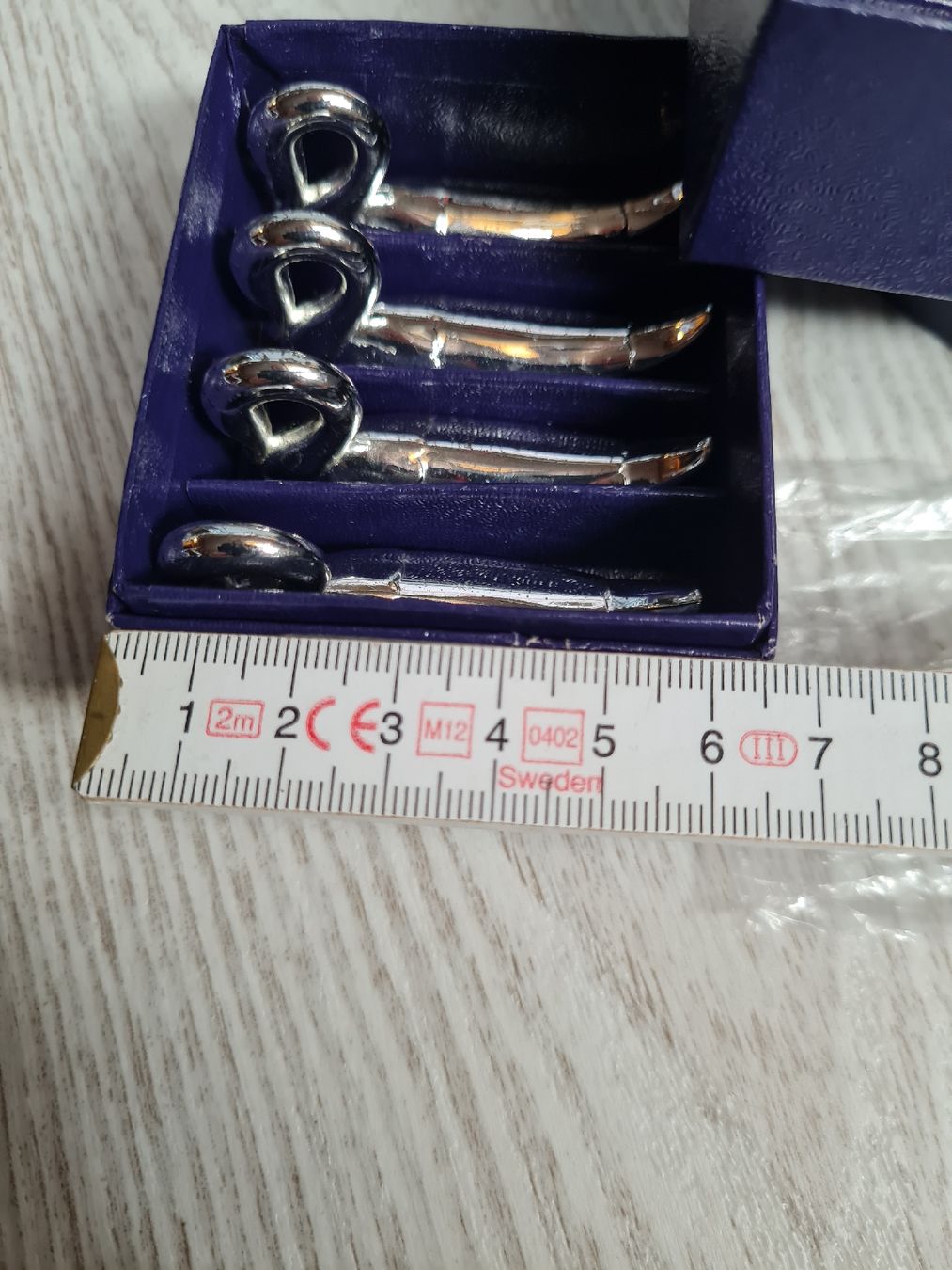 Bestecksets: 8 Messerbänkli neu – Gebraucht aus Münsingen von Cuci31 4
