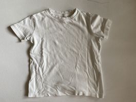 Zara T-Shirt / 130