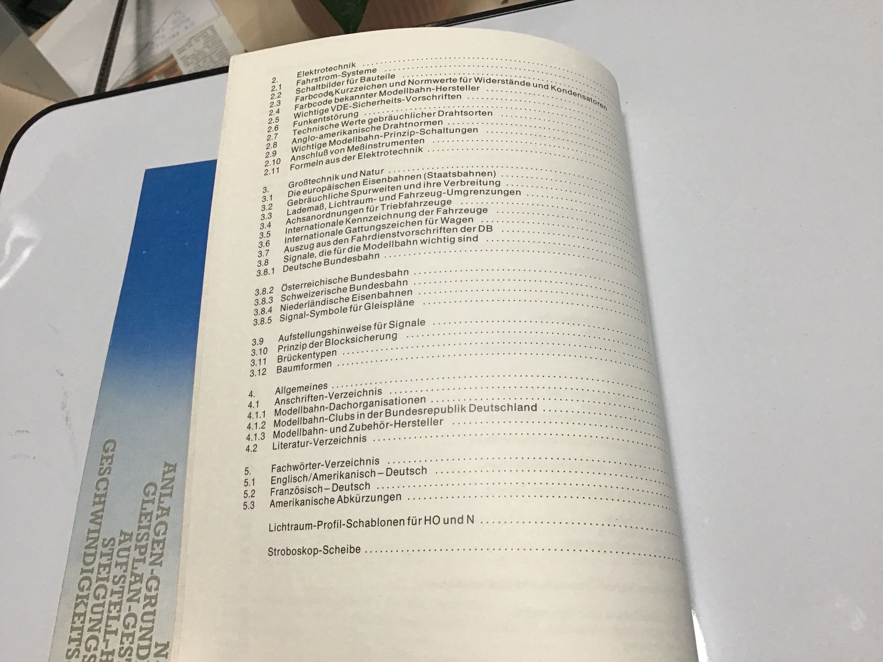 Libri: Modellbahn Technik Daten-Fakten-Informationen – Usato da Männedorf venduto da Modelle-aller-Art 2