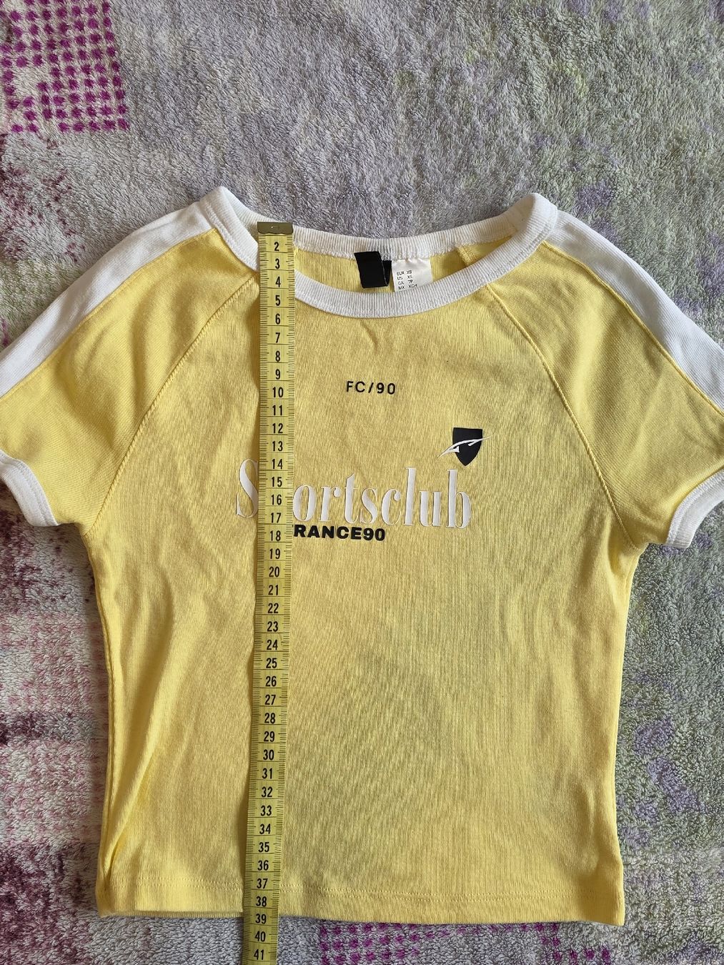 H&M T-shirt: 3er Set T-Shirts, Grösse XS – Nuovo (secondo la descrizione) da St Gallen venduto da vir_5kgt 2