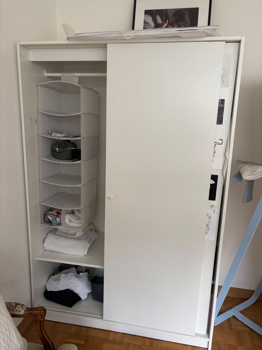 Ikea Guardaroba: Petite armoire blanche – Usato da Genève venduto da jbo_7wnz