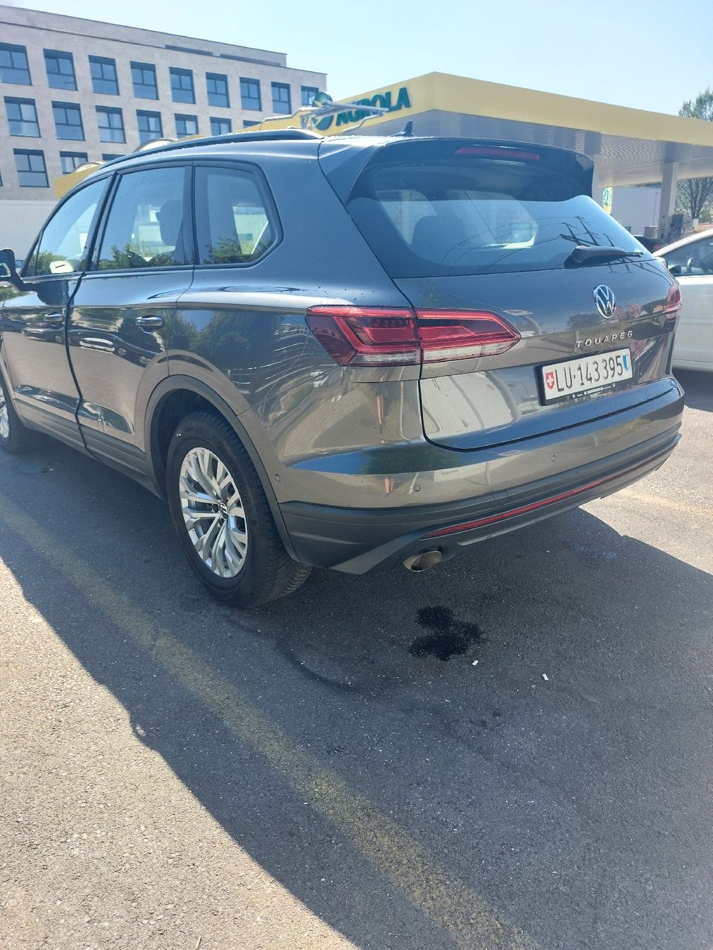 VW Automobili: VW Touareg 3.0 TDI – Usato da Emmenbrücke venduto da bobi017 4
