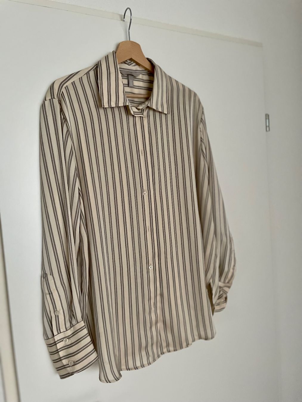 H&M Camicette: H&M Bluse beige gestreift – Usato da Steinmaur venduto da KrisTina2212