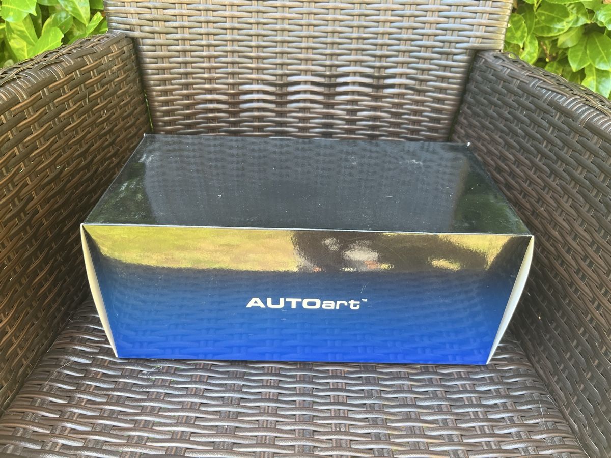 Autoart Modellini d'auto: AUTOart McLaren 675 LT vert 1:18 – Nuovo (secondo la descrizione) da Genève venduto da Beyond-Time-Geneve 4