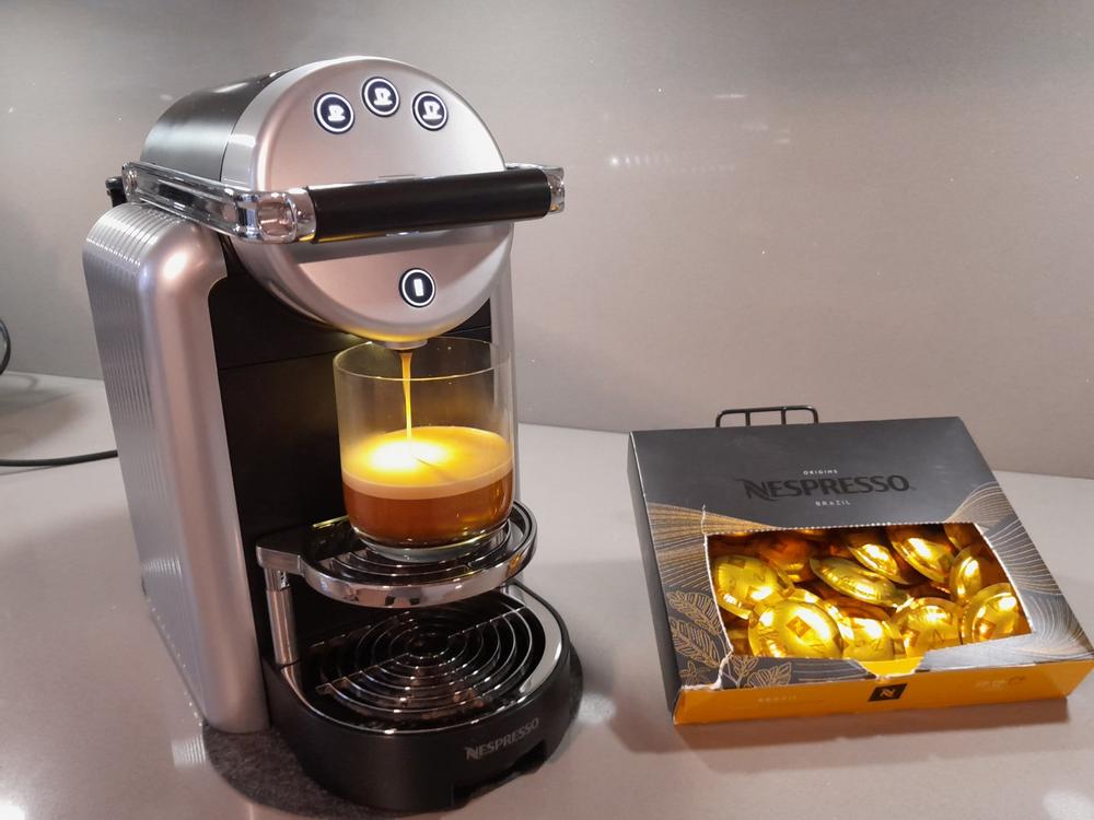 Nespresso Professional Zenius 100 Kaffeemaschine