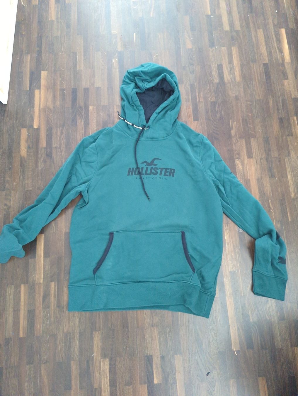Hollister Pulls & Sweat-shirts: Hollister Hoodie – D'occasion à Niederwangen BE par jan_p2tb