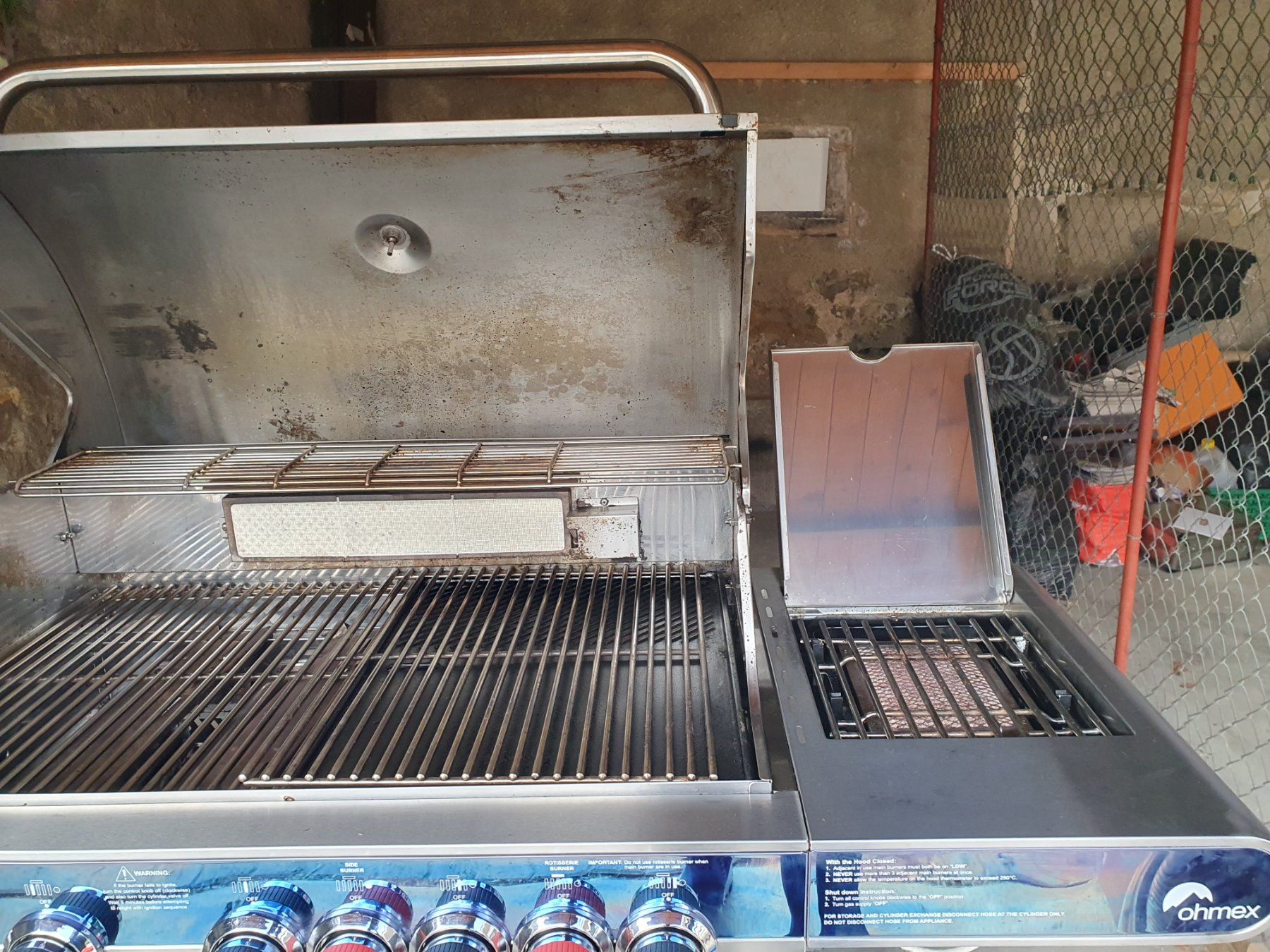 Ohmex Griglie: Ohmex Gasgrill 6 Brenner Edelstahl – Usato da Schupfart venduto da Tuefeli74 3
