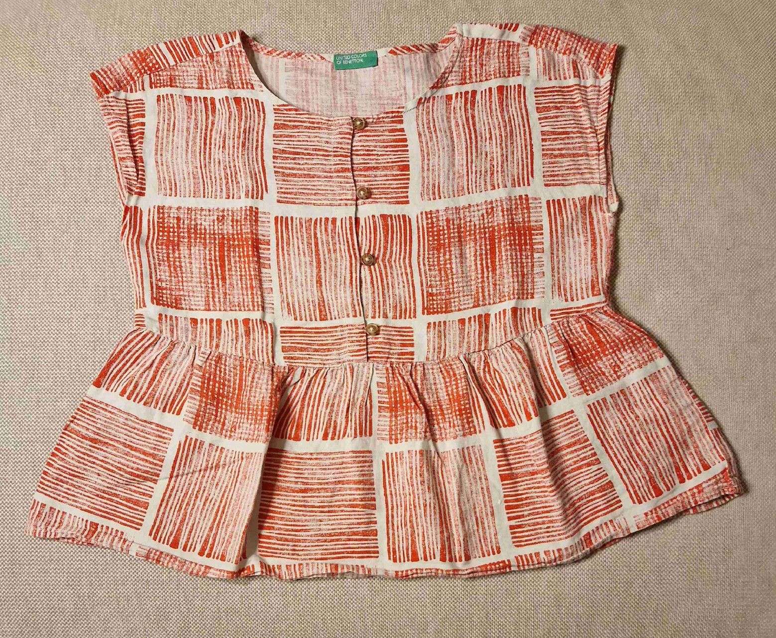 Benetton Camicette, T-shirt & Top: BENETTON NEU Blusen, Gr.140 – Nuovo (secondo la descrizione) da Appenzell venduto da Top_Top