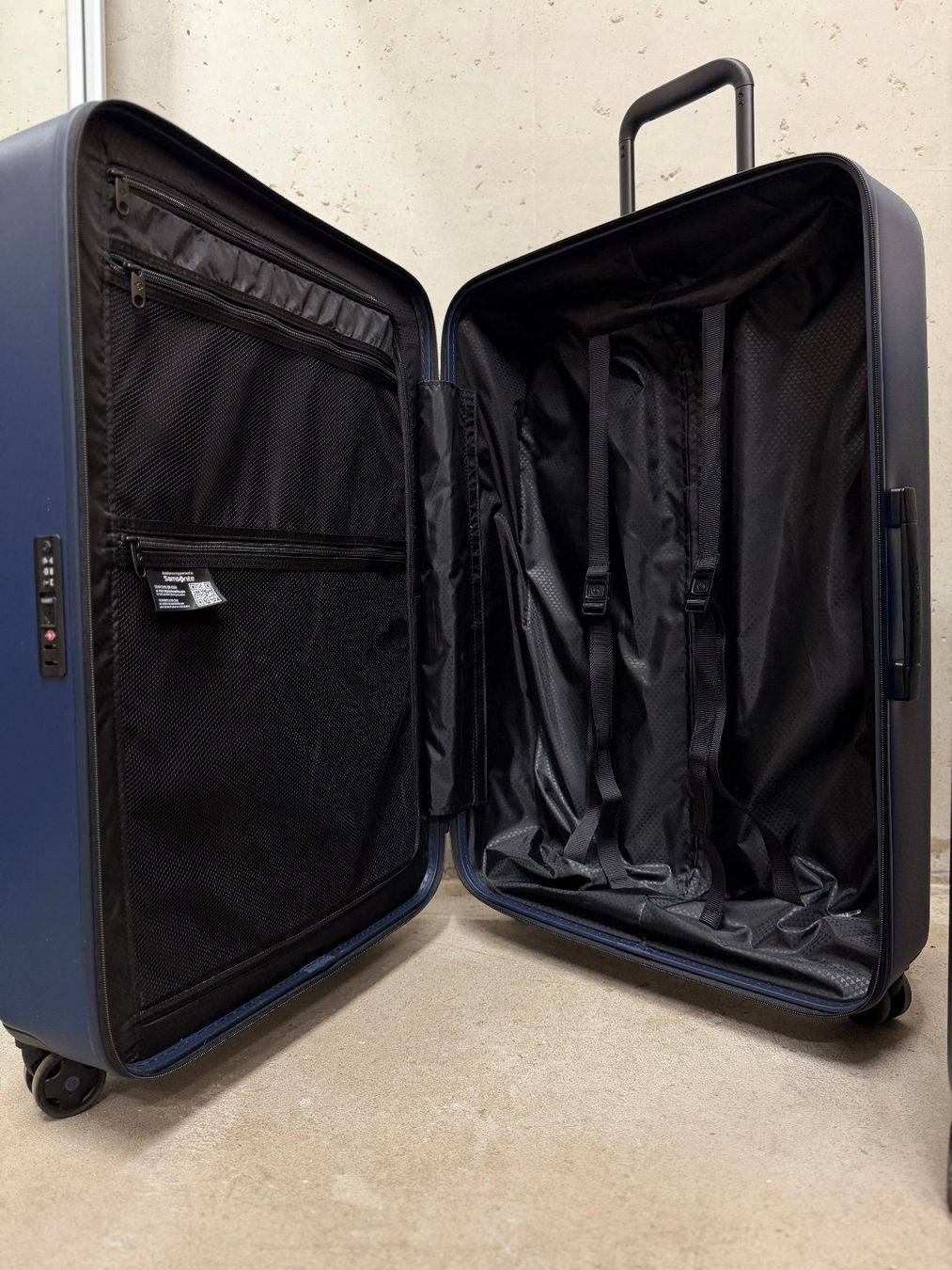 Samsonite Valigie: Samsonite Kofferset Stackd Trolleys: 75cmNavy & 68cmSchwarz – Usato da Läufelfingen venduto da Bini61 4