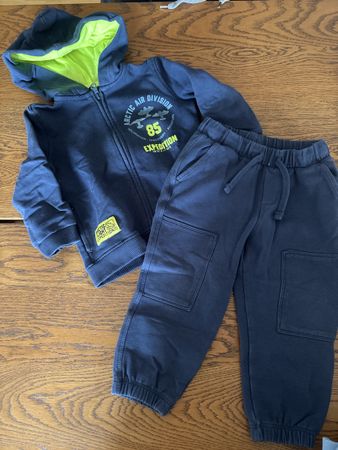 Joggingsanzug, Grösse 86/92