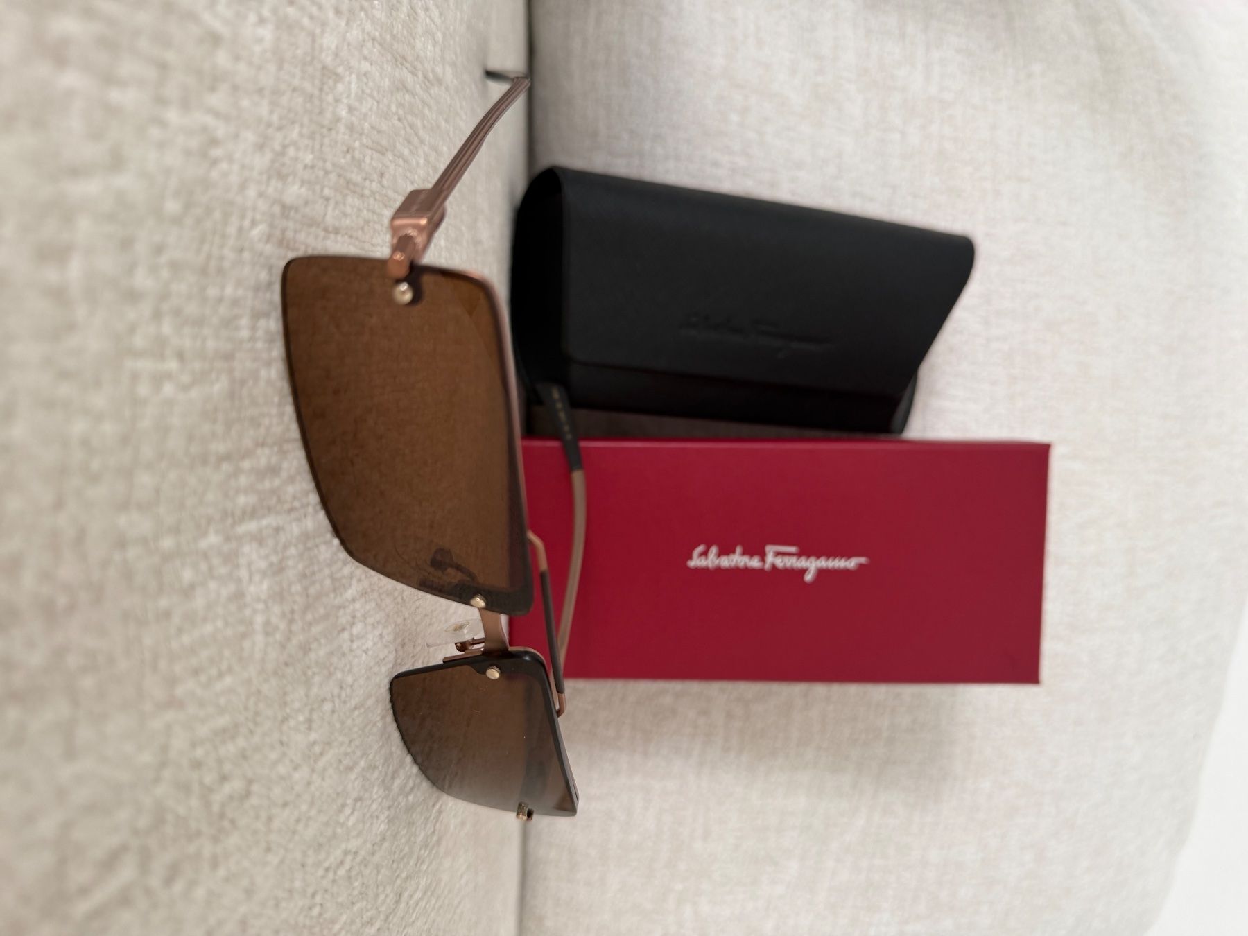 Salvatore Ferragamo Occhiali & Lenti: Salvatore Ferragamo Sonnenbrille – Nuovo e nell'imballaggio originale da Buchs AG venduto da Maison_Djana_ 2