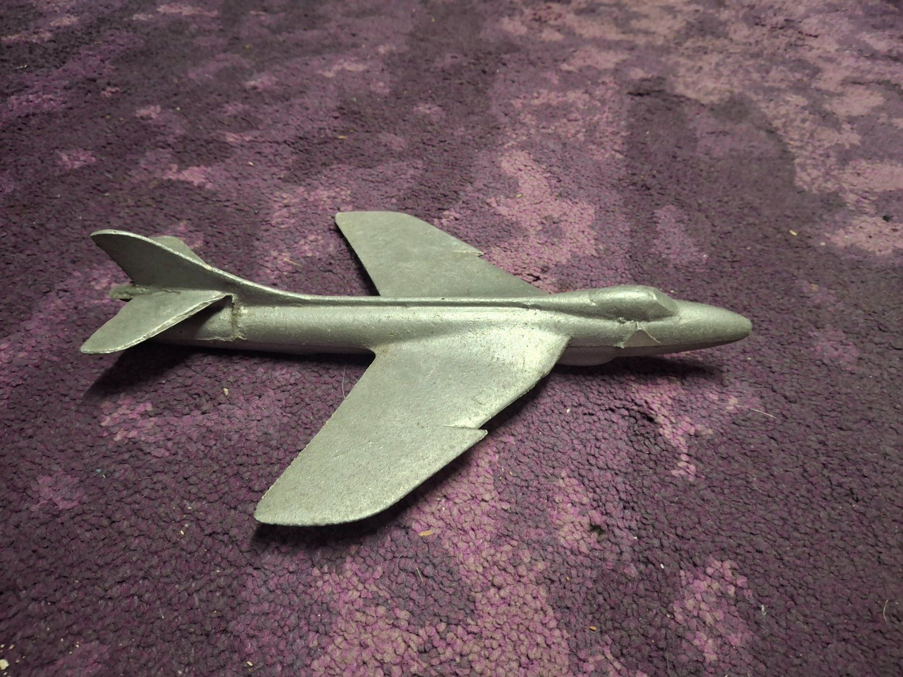 Modellbausätze & Standmodelle: Hunter Jet-Flugzeug, Metall, Vintage Deko, – Gebraucht aus Horriwil von TOKYONIGHTS