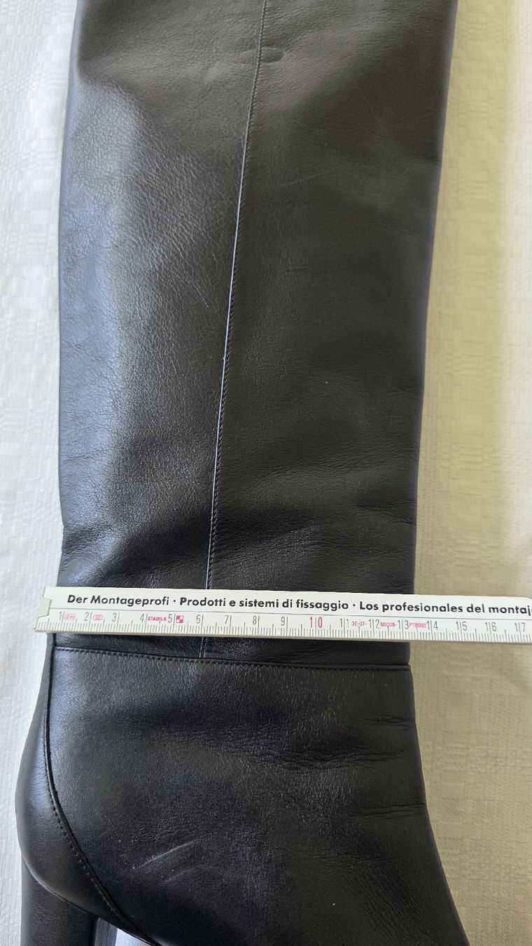 Jimmy Choo Damenschuhe: Luxus Stiefel von "JIMMY CHOO" Gr. 39.5 – Neu (gemäss Beschreibung) aus Schneisingen von backstore24 7