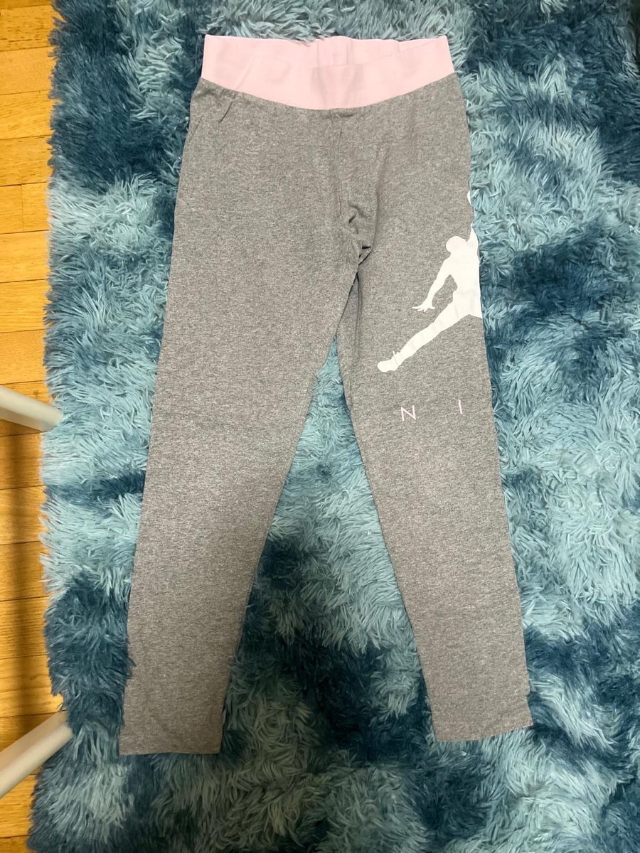 Nike Calze & Collant: Leggins Jordan tg L – Usato da Rancate venduto da Birbine