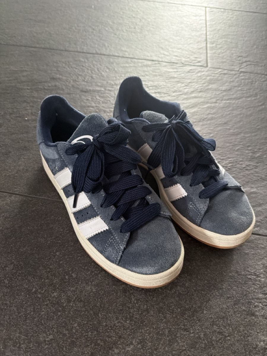 Adidas Scarpe da uomo: getragene Adidas Campus Sneaker – Usato da wolfhausen venduto da leana.orisha