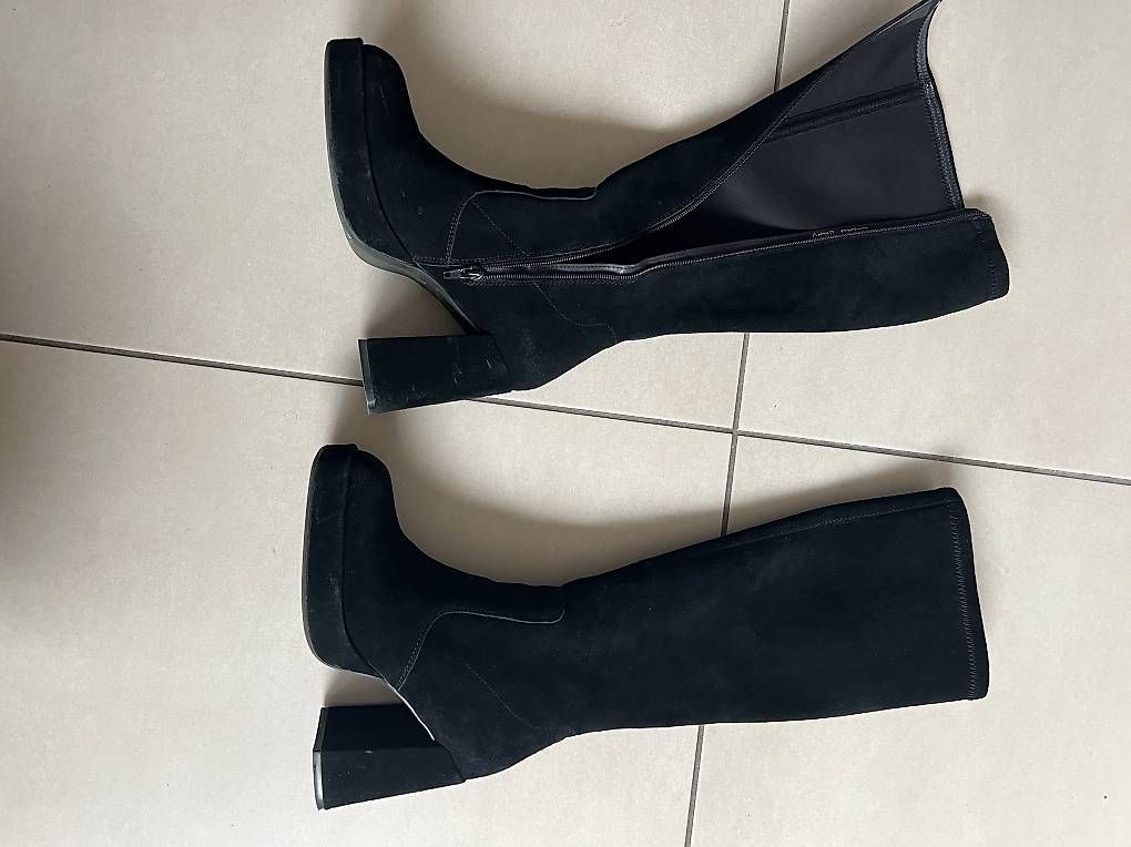 Damenschuhe: Overknee Stiefel – Gebraucht aus Unterengstringen von baj_2zfq 2