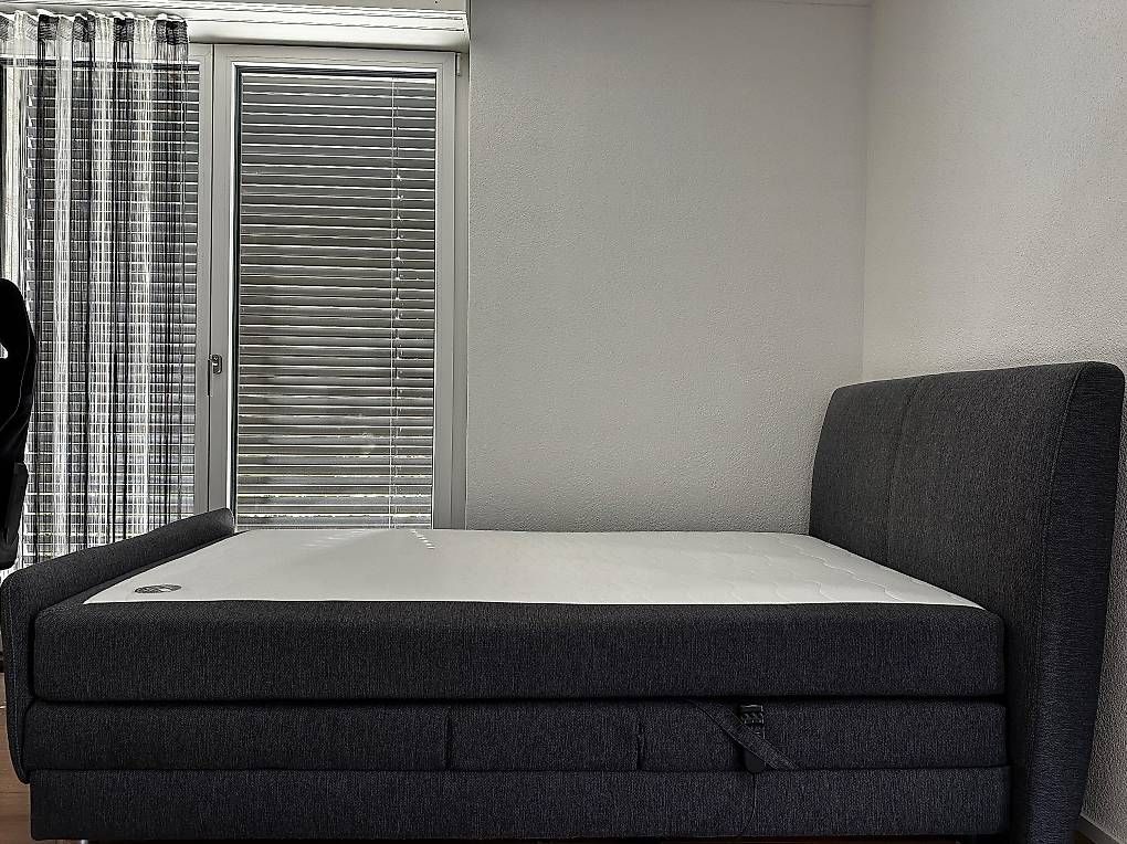 Betten: Elektrisch verstellbares Boxspringbett – Gebraucht aus St. Gallen von farahmah 4