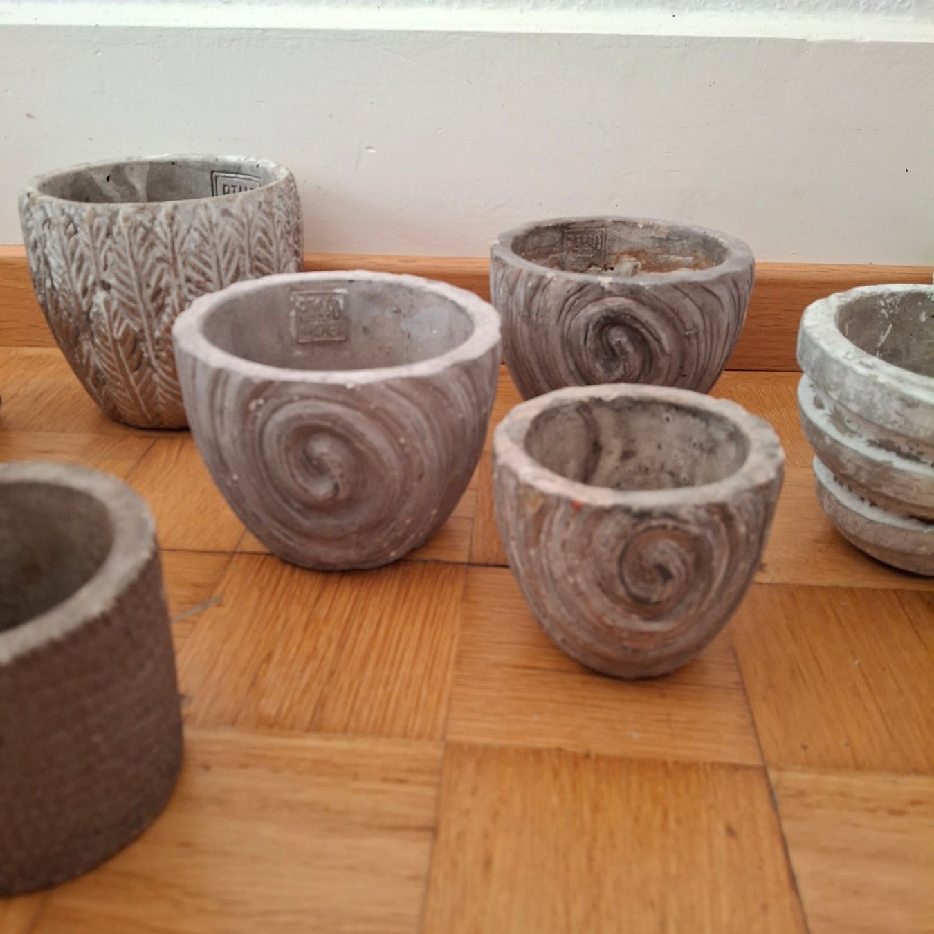 PTMD Vasi per fiori: Lot 48 cache pot PTMD – Usato da Neuchâtel venduto da Rochawood 2