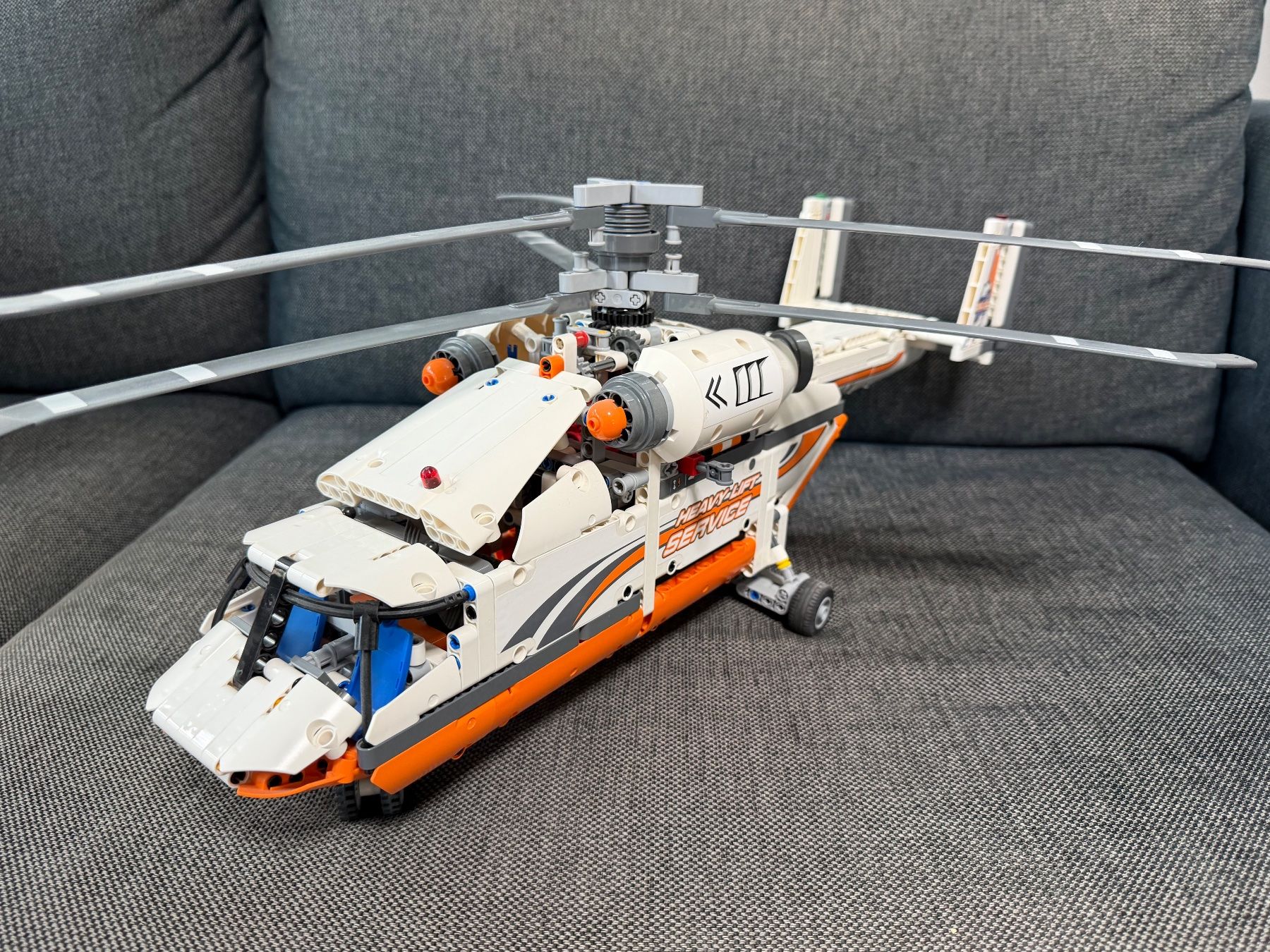 Lego Kit di costruzioni: LEGO Technic 42052 Schwerlasthubschrauber mit Anleitung&OVP – Usato da Riehen venduto da Nyenhuis 2
