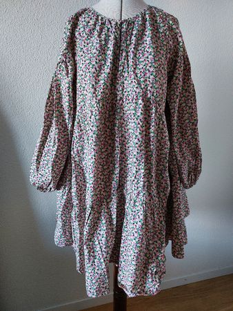 H&M Blumen Kleid Gr M Sommer