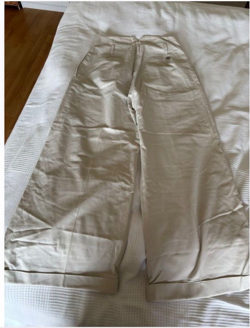 Stella McCartney Pantaloni: Stella Mccartney Wide leg – Usato da Romont BE venduto da n.gfeller