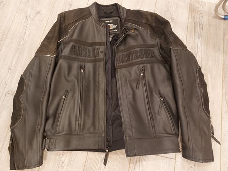 neuwertige Harley-Davidson Leder Jacke
